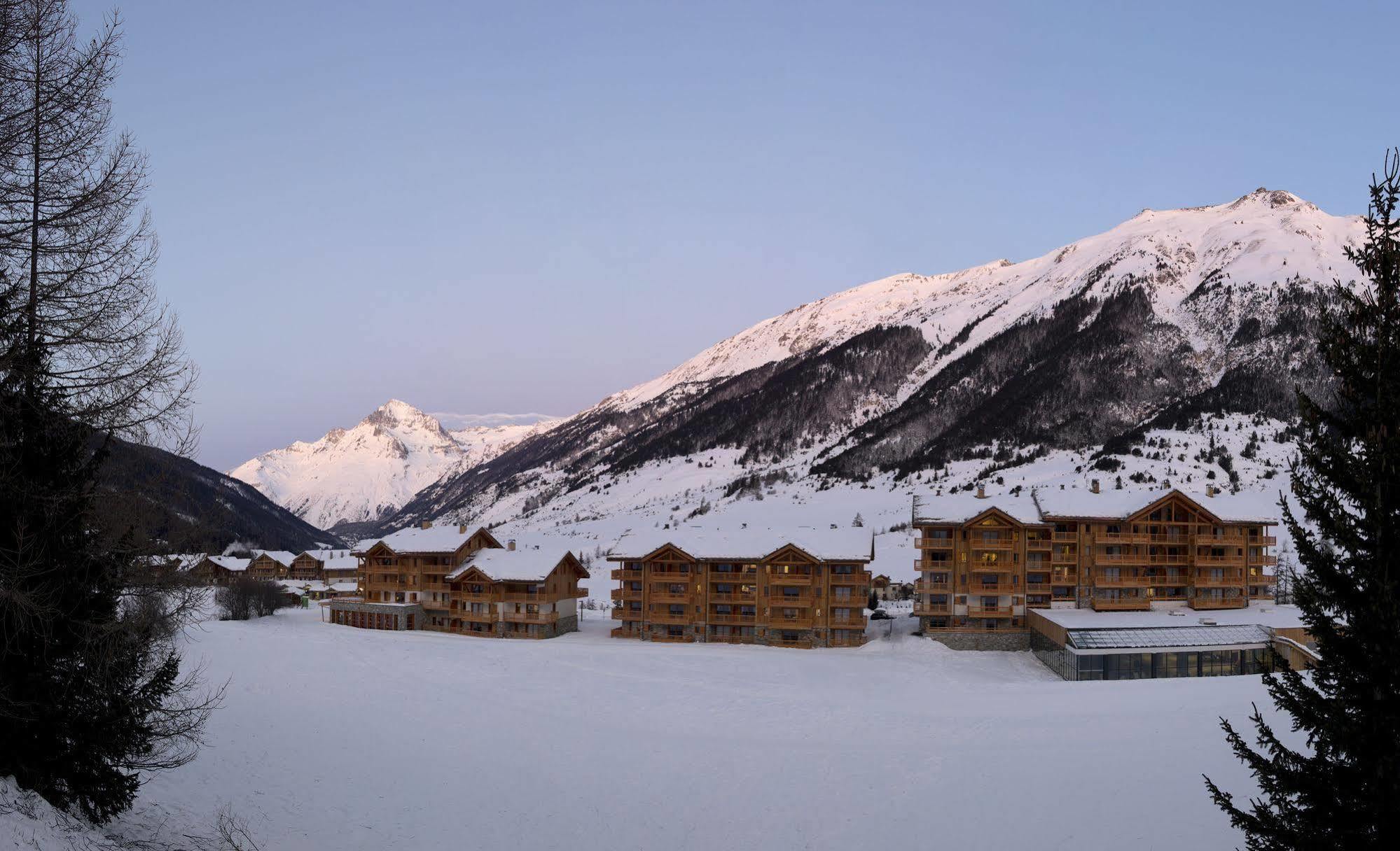 Cgh Residences & Spas Les Chalets De Flambeau Lanslebourg-Mont-Cenis Kültér fotó